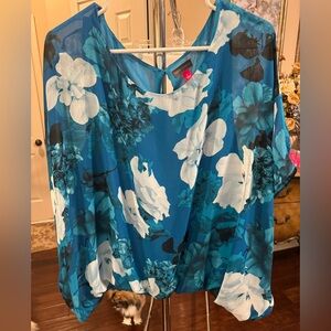 Vince Camuto Blue Flowered Batwing Blouse Size XL